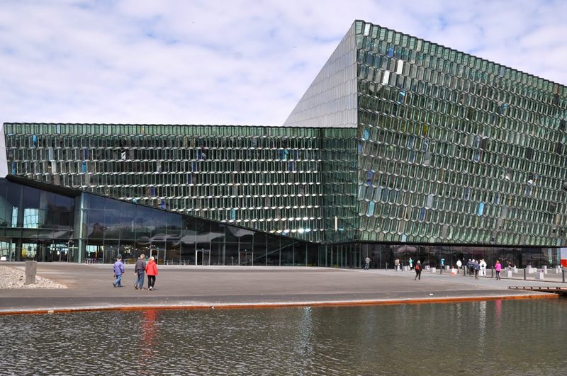 Harpa Reykjaviks new concert hall officially opens 01