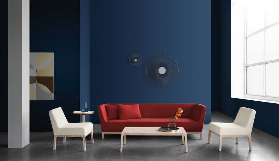Keilhauer's Ruben seating collection features side and lounge chairs, bar and counter stools and a sofa.